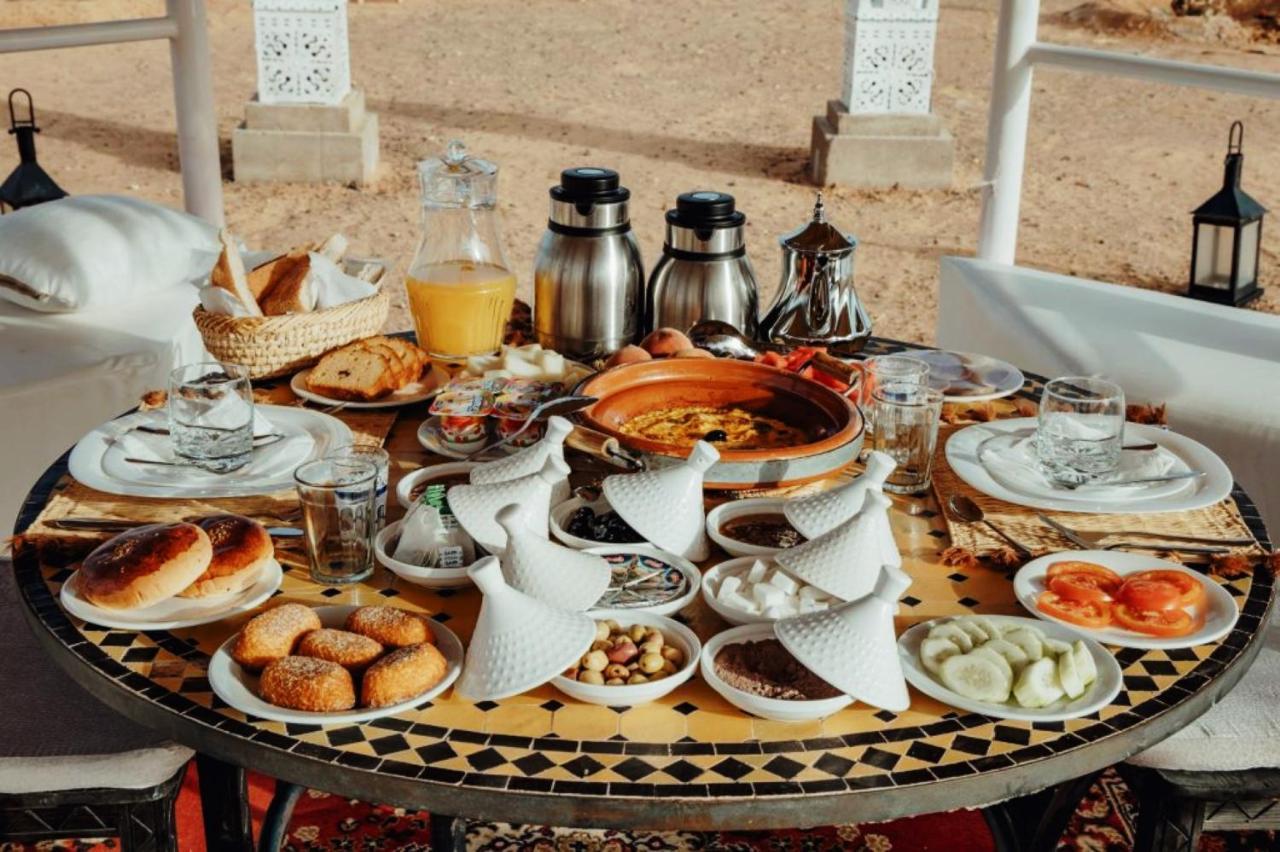 فندق Sky View Camp مرزوكة المظهر الخارجي الصورة